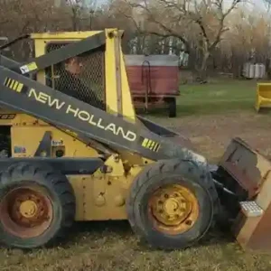 New Holland L783 Skid Steer Loader