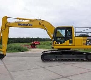Komatsu PC210-8 Hydraulic Excavator Service Repair Manual