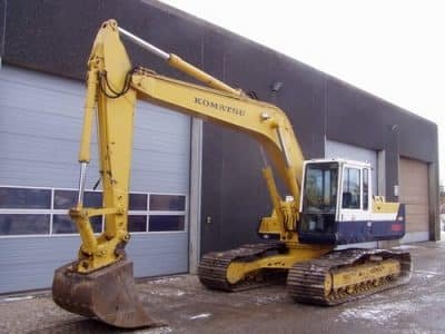 Komatsu Pc200-3, Pc210-3, Pc220-3 Service Repair Manual