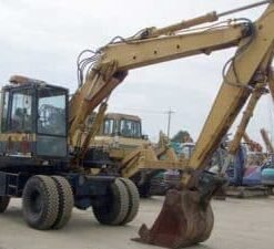 Komatsu PW150-1 Excavator Service Repair Manual