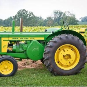 John Deere 820