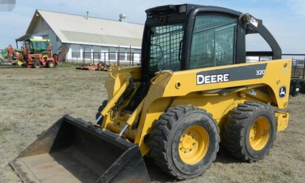 John Deere 317 and 320 Skid Steer Loader CT322 Service Repair Manual